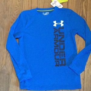 Under Armour shirt. In turquoise. Polyester